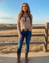 Load image into Gallery viewer, Guitar Town Dusty Mauve Henley