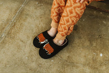Load image into Gallery viewer, Hereford Sways Black Slipper Slides