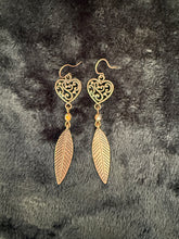 Load image into Gallery viewer, Isabella Heart Earrings