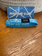 Load image into Gallery viewer, Zox Kind Words Bracelet
