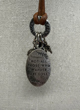 Load image into Gallery viewer, Lilly Genuine Leather Necklace