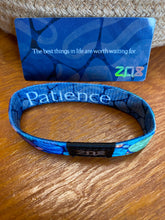 Load image into Gallery viewer, Zox Kind Words Bracelet