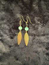 Load image into Gallery viewer, Vera Feather Bead Earrings