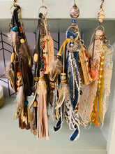 Load image into Gallery viewer, Desert Dangle Keychain/Purse Tassel