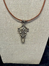 Load image into Gallery viewer, Luna Skull & Leather Necklace