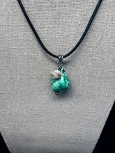 Load image into Gallery viewer, Gemma Stone & Leather Necklace