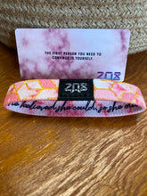 Load image into Gallery viewer, Zox Kind Words Bracelet