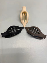 Load image into Gallery viewer, Jumbo Duck Bill Claw Clips