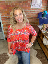 Load image into Gallery viewer, Keeper of the Stars Floral Top