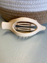 Load image into Gallery viewer, Jumbo Duck Bill Claw Clips