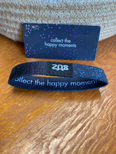 Load image into Gallery viewer, Zox Kind Words Bracelet