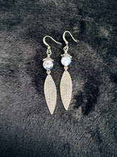 Load image into Gallery viewer, Brynn Feather Earrings