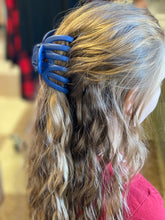 Load image into Gallery viewer, Jumbo Lobster Claw Clips