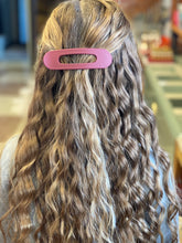 Load image into Gallery viewer, Freya Jumbo Hair Clips