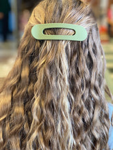 Load image into Gallery viewer, Freya Jumbo Hair Clips