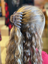 Load image into Gallery viewer, Jumbo Lobster Claw Clips