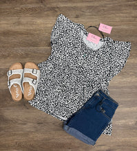 Load image into Gallery viewer, Miles From Nowhere Leopard Top