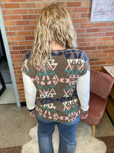 Load image into Gallery viewer, Somebody Like You Aztec Top
