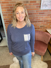 Load image into Gallery viewer, Day Dreaming Navy Top