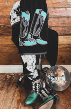 Load image into Gallery viewer, Stompin Boots Cowprint Blanket