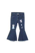 Load image into Gallery viewer, Kids Aqua Floral Top and Jeans Set - Ella’s Arrow