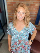 Load image into Gallery viewer, My Sweet Home Floral Top - Ella’s Arrow
