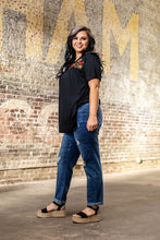 Load image into Gallery viewer, L&B Distressed Boyfriend Jeans - Ella’s Arrow