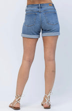 Load image into Gallery viewer, Judy Blue Mid Wash Jean Shorts