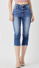 Load image into Gallery viewer, Risen Brand Dark Wash Capris