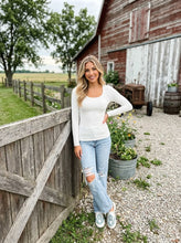 Load image into Gallery viewer, Free Range White Top
