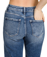 Load image into Gallery viewer, Zenana Dark Wash Straight Cut Jeans

