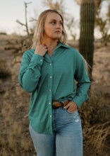 Load image into Gallery viewer, Kingman Turquoise Pearl Snap Top
