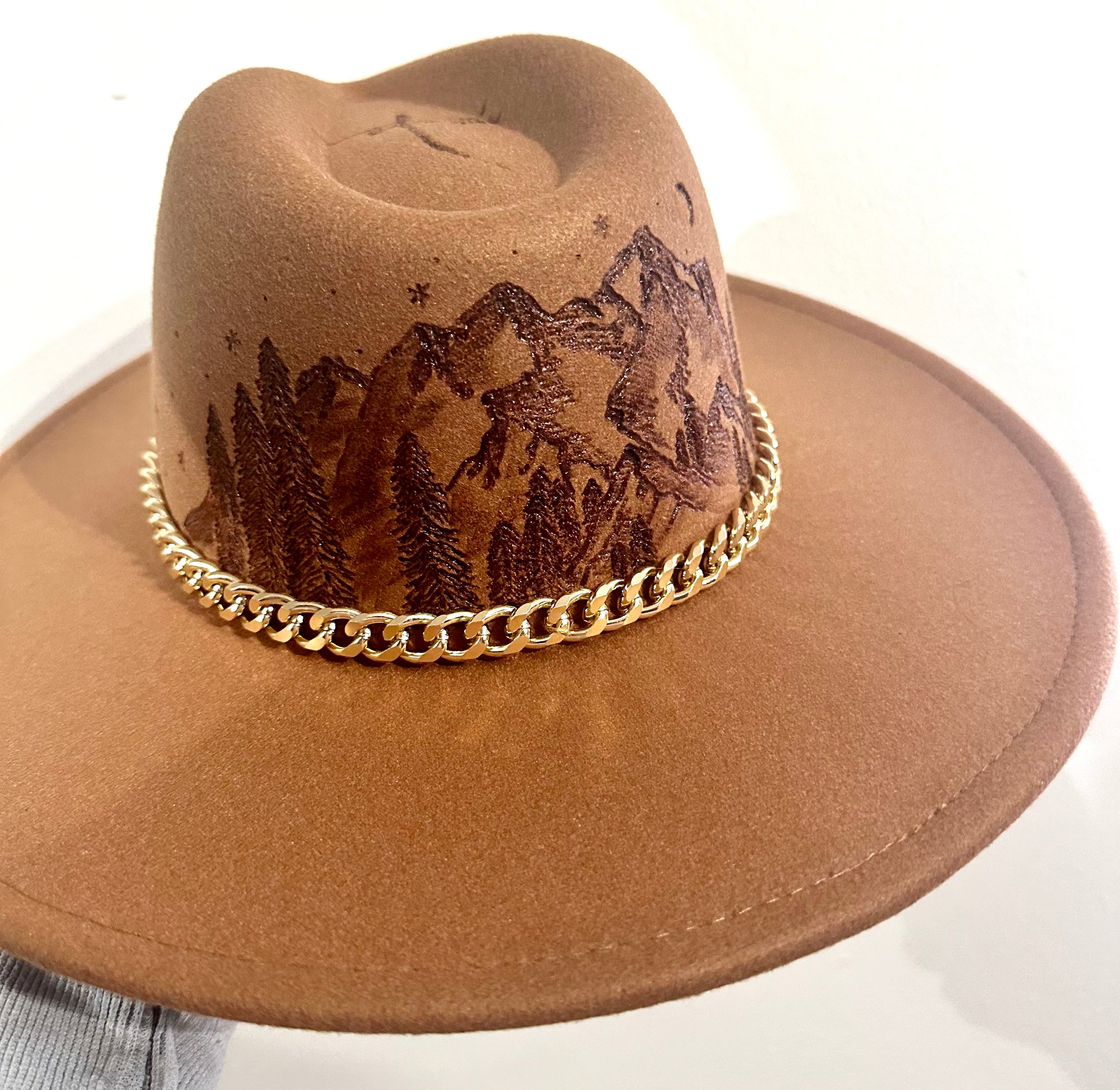 Rocky Mountain Nights Custom Burned Hat | Ella display picture 1