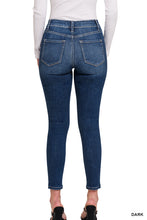 Load image into Gallery viewer, Zenana Dark Wash Skinny Jeggings
