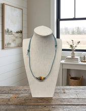 Load image into Gallery viewer, Maeleen Western Bead Necklace
