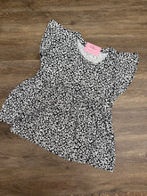 Load image into Gallery viewer, Miles From Nowhere Leopard Top
