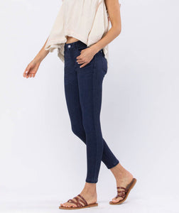 Judy Blue Dark Wash Skinny Jeans - Ella’s Arrow